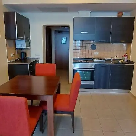 Sunset C8-10 Pomorie