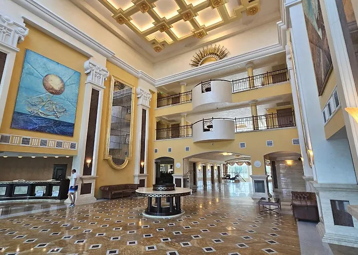 Sunset C8-10 Apartment *